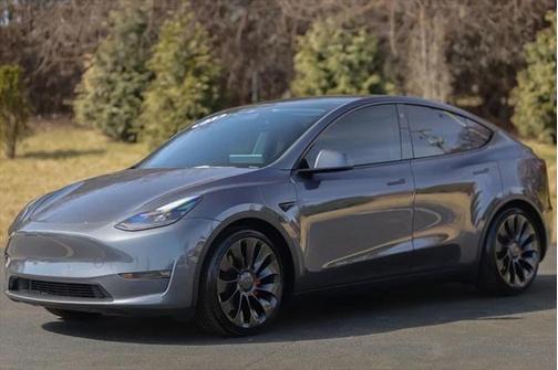 2023 Tesla Model Y Performance AWD