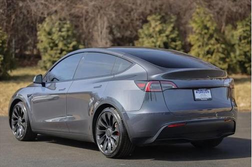 2023 Tesla Model Y Performance AWD