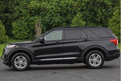 2022 Ford Explorer XLT 4WD
