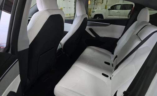 2026 Tesla Model Y Long Range AWD