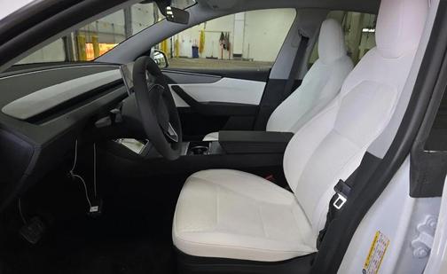 2026 Tesla Model Y Long Range AWD