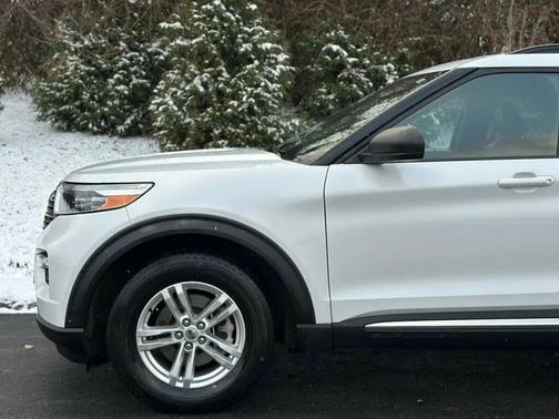 2020 Ford Explorer XLT 4WD