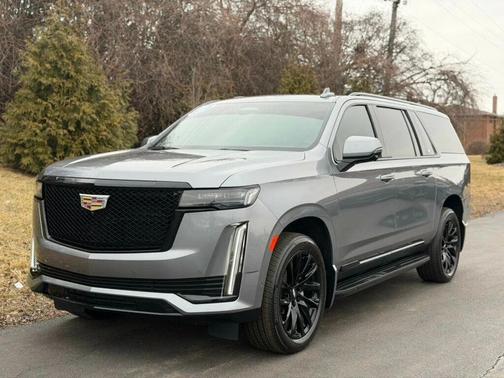 2021 Cadillac Escalade ESV Sport