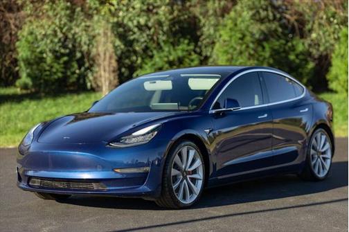 2019 Tesla Model 3 Performance