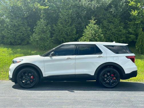 2021 Ford Explorer ST 4WD