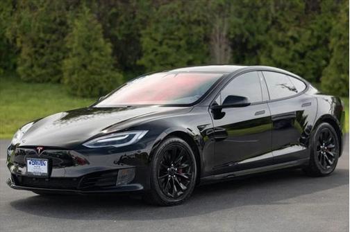 2017 Tesla Model S 90D