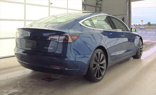 2020 Tesla Model 3 Performance