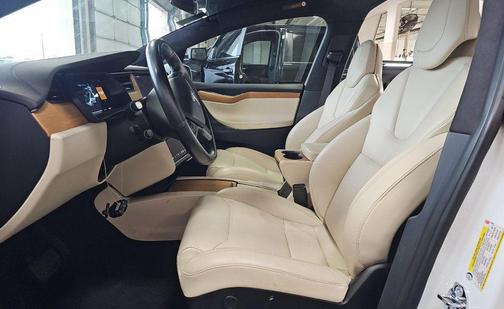 2020 Tesla Model X Long Range AWD