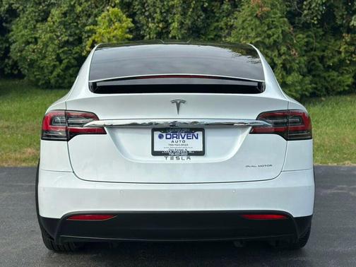 2020 Tesla Model X Long Range AWD