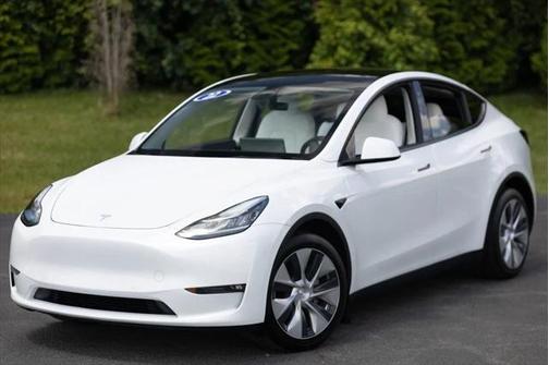 2022 Tesla Model Y Long Range AWD