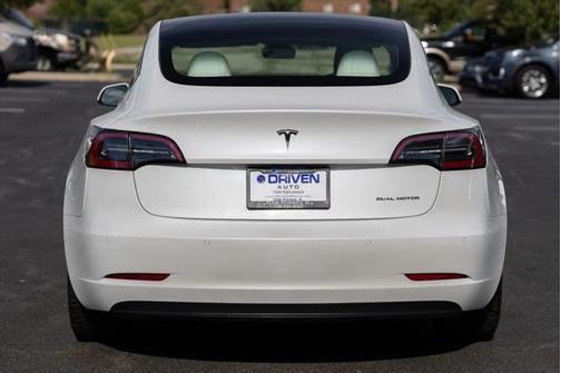2022 Tesla Model 3 Long Range