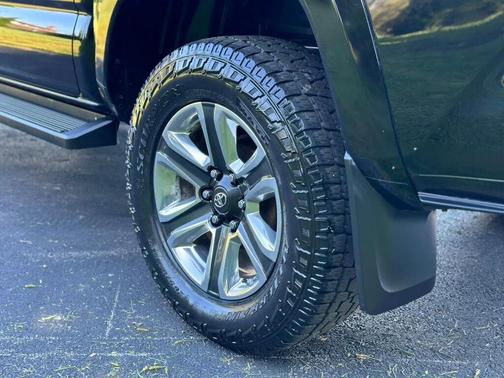 2017 Toyota Tacoma Limited