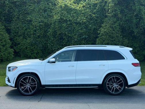Polar White 2023 Mercedes-Benz GLS 450 4MATIC