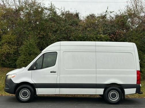 2020 Mercedes-Benz Sprinter 2500 Standard Roof
