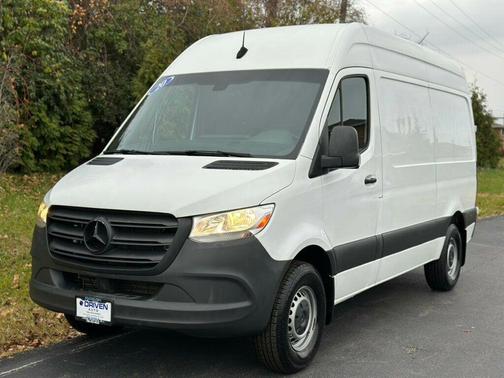 2020 Mercedes-Benz Sprinter 2500 Standard Roof