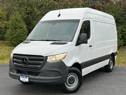 2020 Mercedes-Benz Sprinter 2500 Standard Roof