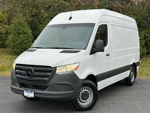 2020 Mercedes-Benz Sprinter 2500 Standard Roof