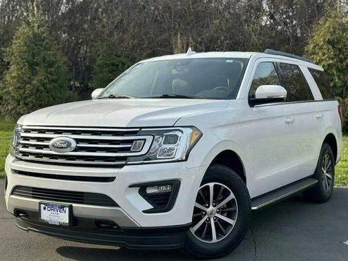 White Platinum Metallic Tri-Coat 2019 Ford Expedition XLT 4x4