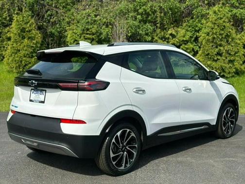 2023 Chevrolet Bolt EUV FWD 4dr Premier