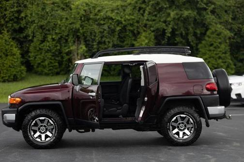 2007 Toyota FJ Cruiser Base