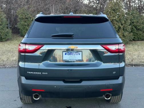 2021 Chevrolet Traverse LT Cloth