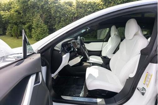 2017 Tesla Model S 75D