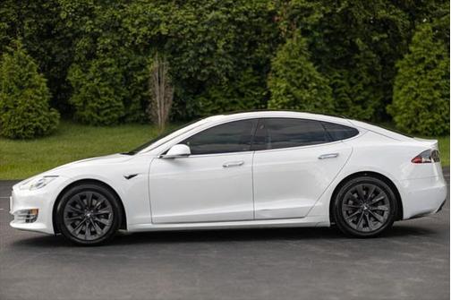 2017 Tesla Model S 75D