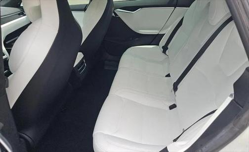 2017 Tesla Model S 75D