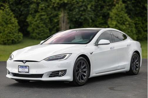 2017 Tesla Model S 75D