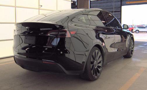 2022 Tesla Model Y Performance AWD