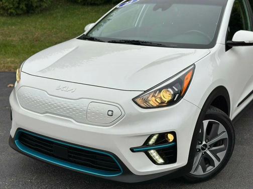 2022 Kia Niro EV EX FWD