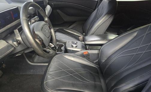 2023 Ford Mustang Mach-E Select