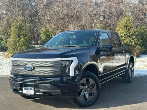 2023 Ford F-150 Lightning LARIAT