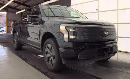 2023 Ford F-150 Lightning LARIAT