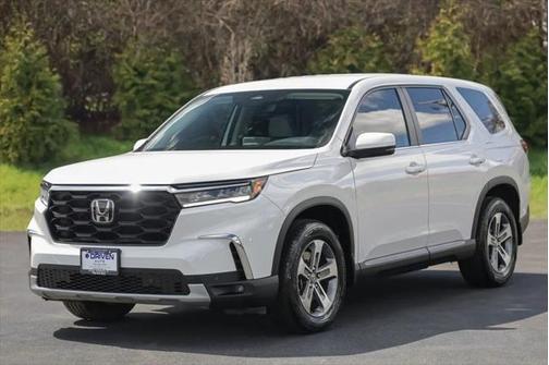 2023 Honda Pilot EX-L 7-Passenger 2WD