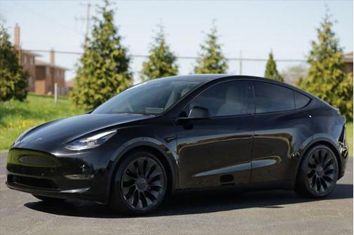 2022 Tesla Model Y Performance AWD