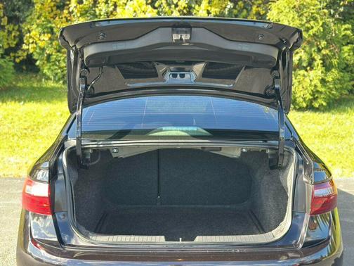 2024 Volkswagen Jetta 1.4T S