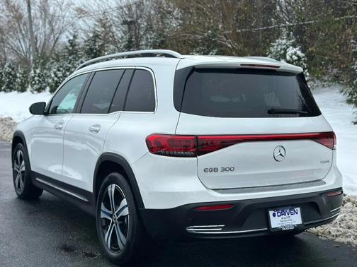 2023 Mercedes-Benz EQB 300 4MATIC