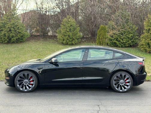 Solid Black 2021 Tesla Model 3 Performance