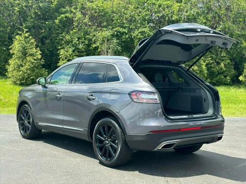 2021 Lincoln Nautilus Reserve AWD