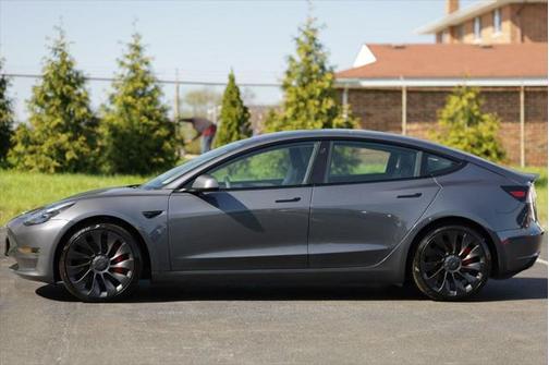 2023 Tesla Model 3 Performance