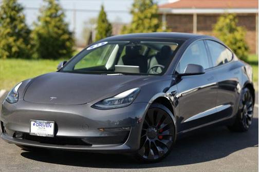2023 Tesla Model 3 Performance