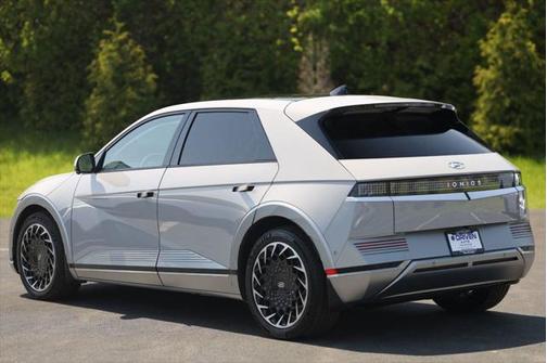 2023 Hyundai IONIQ 5 Limited