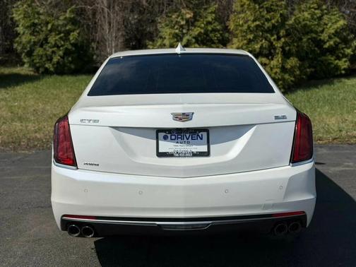 Crystal White Tricoat 2018 Cadillac CT6 3.6L Luxury