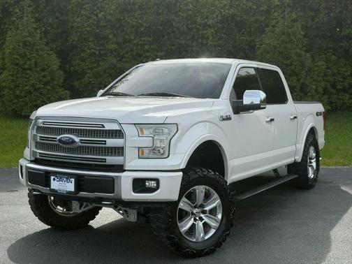 White Platinum Metallic Tri-Coat 2017 Ford F-150 Platinum