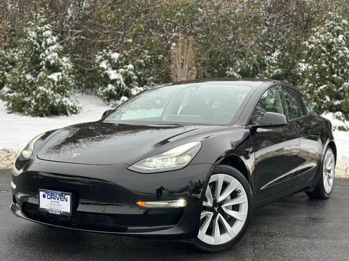 2022 Tesla Model 3 Long Range