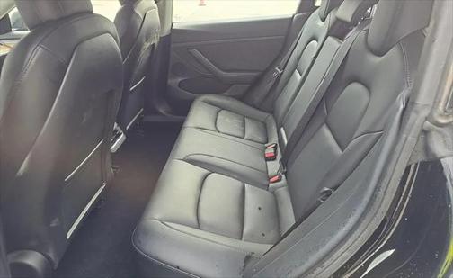 2022 Tesla Model 3 Standard Range