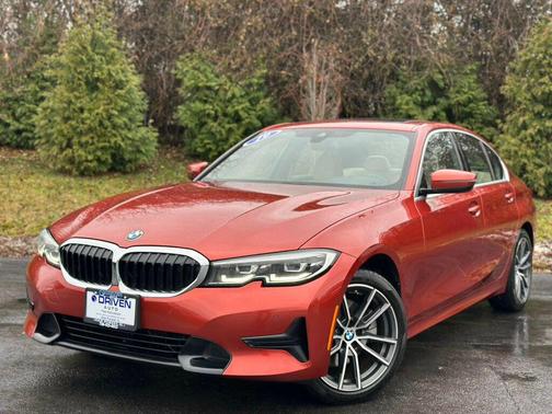 2019 BMW 330 i xDrive