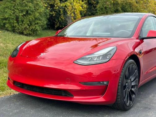 2023 Tesla Model 3 Performance