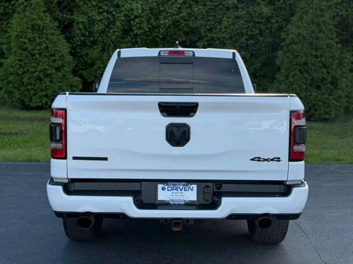 Bright White Clearcoat 2023 RAM 1500 Big Horn/Lone Star
